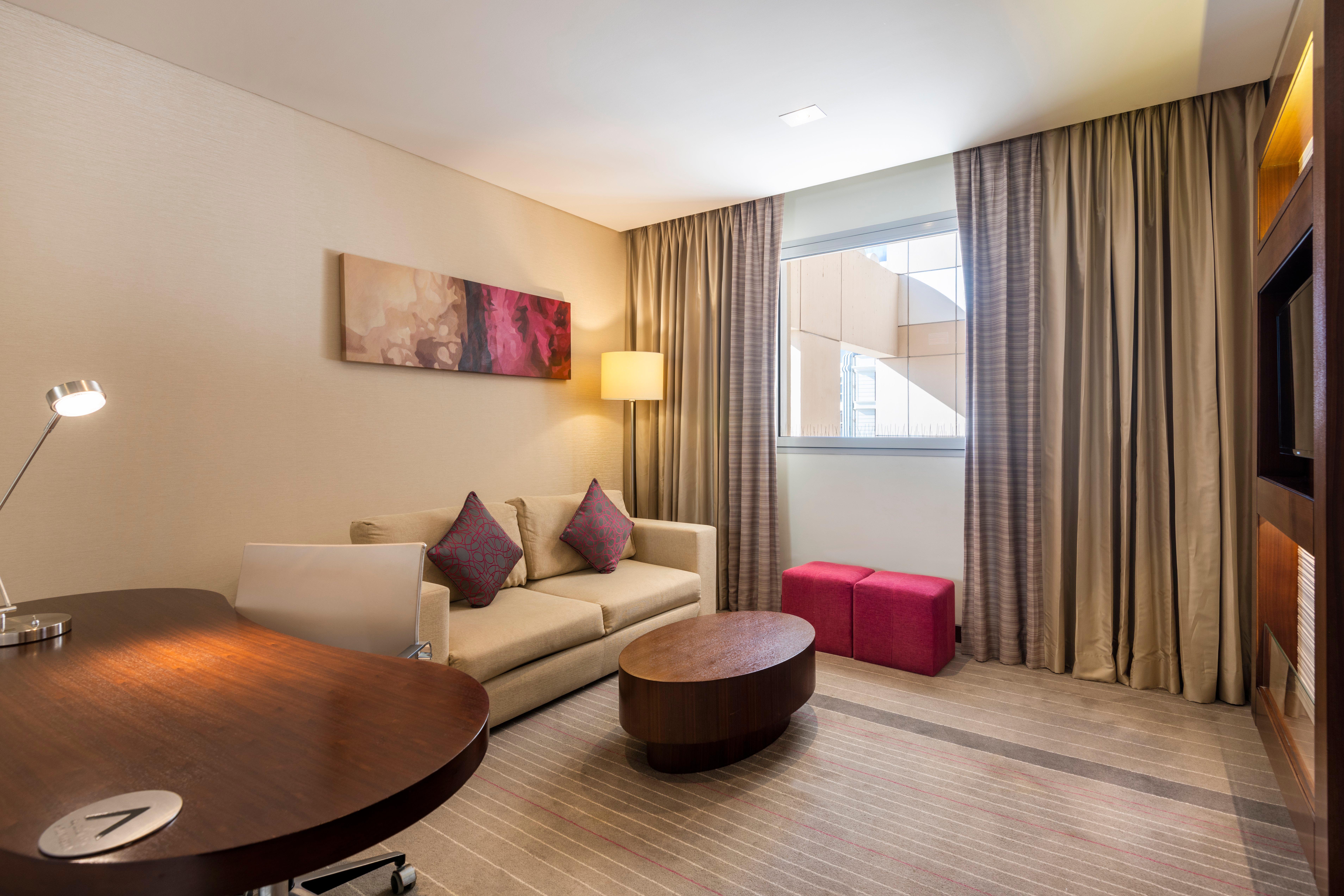 Hotel Al Madinah Holiday Maszkat Kültér fotó